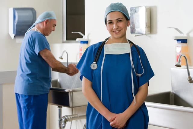 OT Scrub Nurse