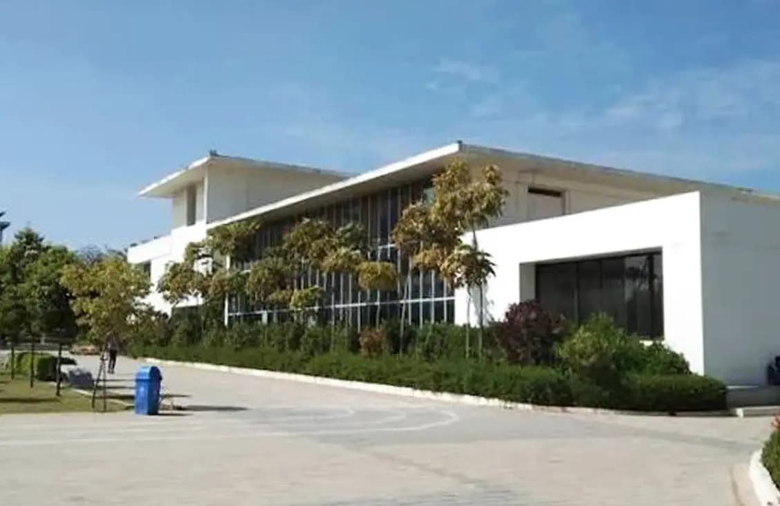 campus-4