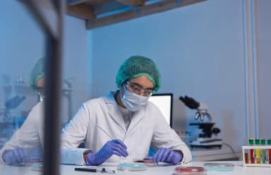 Molecular Diagnostics Technician